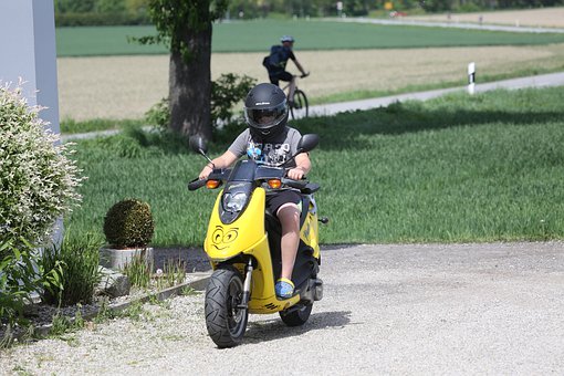 ▷ Aparcamiento de Motos en Blasco de Garay, Málaga 1 moto-club-malaga